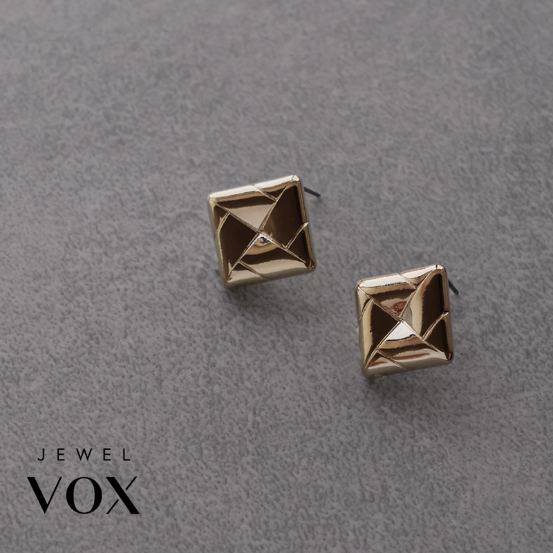 ピアス の商品一覧| JewelVOX（ジュエルボックス）