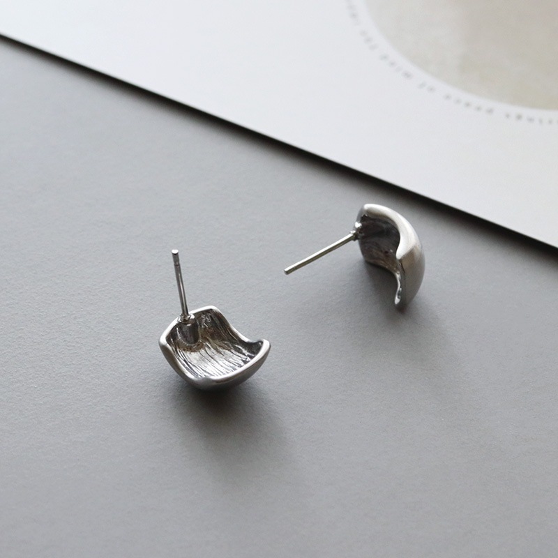 GUERRILLA SALE対象商品】サージカルステンレス カーブライン ピアス