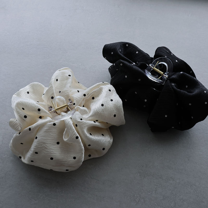 サテン風 ドット ヘアクリップ メール便不可 | JewelVOX（ジュエル