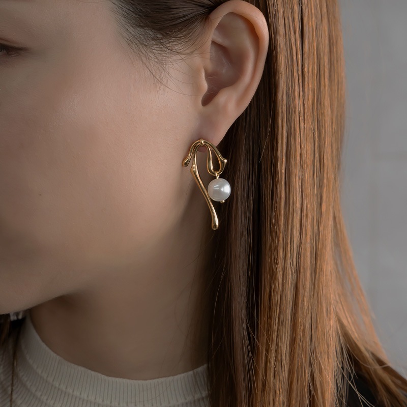 サージカルステンレス 片輪結びリボン ピアス | JewelVOX（ジュエル