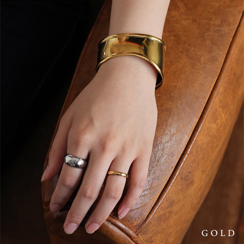 サージカルステンレス ニュアンスライン 太バングル | JewelVOX