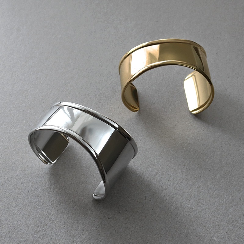 サージカルステンレス ニュアンスライン 太バングル | JewelVOX