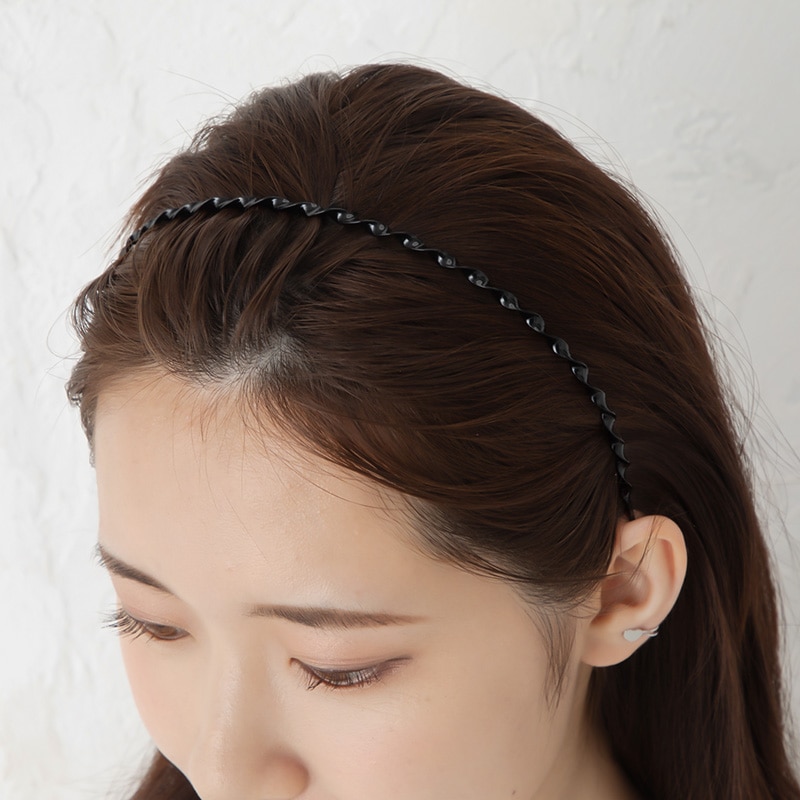 細めツイストブラックカチューシャ | JewelVOX（ジュエルボックス