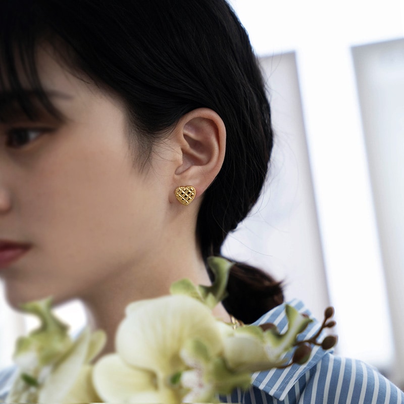 LOTUSデンファレのウェディングピアス(サージカルステンレス) LOTUS♡デンファレのウェディングピアス(サージカルステンレス