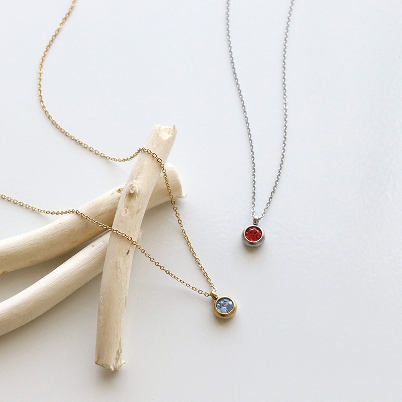 アトリエ スワロフスキー ネックレス アンティーク調 箱あり 証明書付き アトリエ スワロフスキー ネックレス アンティーク調 箱あり 証明書付き