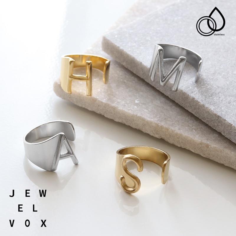 ステンレス製 幅広 イニシャルリング | JewelVOX（ジュエル