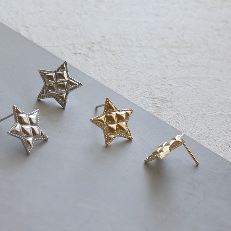 スターモチーフ ピアス＆イヤリング | JewelVOX（ジュエルボックス