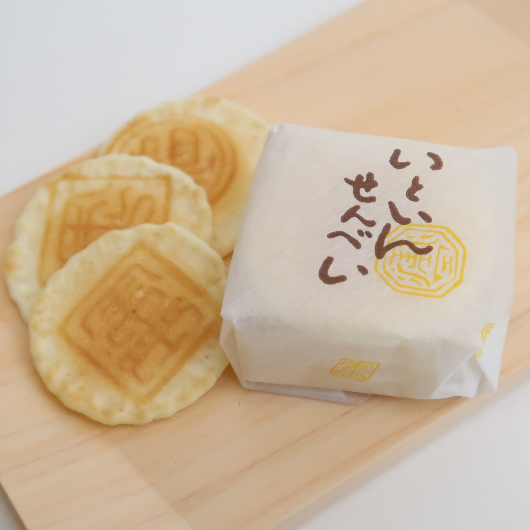 糸印煎餅(15包入)