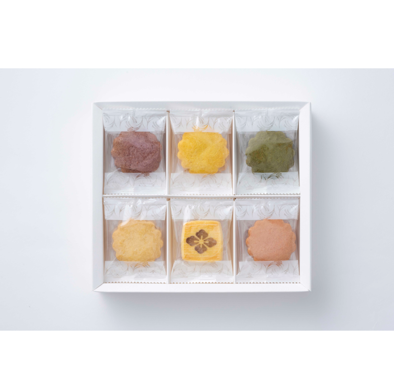 ������������18������