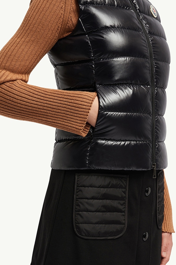 【美品】Moncler モンクレール ダウンベストGHANY サイズ0 ブラック Amazon | [モンクレール] ダウンベスト 14(150) サイズ GHANY