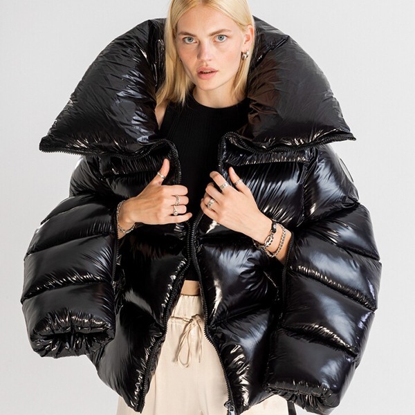 ��SALE 60%��XUMU ���� ���㥱�å� Super glossy black giant puffer coat BLACK