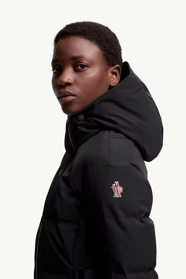 MONCLER GRENOBLE ��󥯥졼�� ����Ρ��֥� ��ǥ����� ������ ���㥱�å� 098-1A00048-597S5 GUYANE JACKET 999