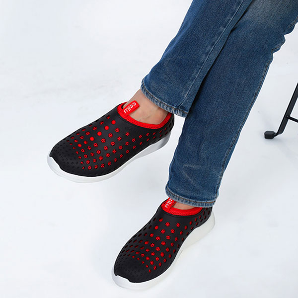 ccilu Japan ���롦����ѥ� ��� ���塼�� INTUITION BLACK/RED