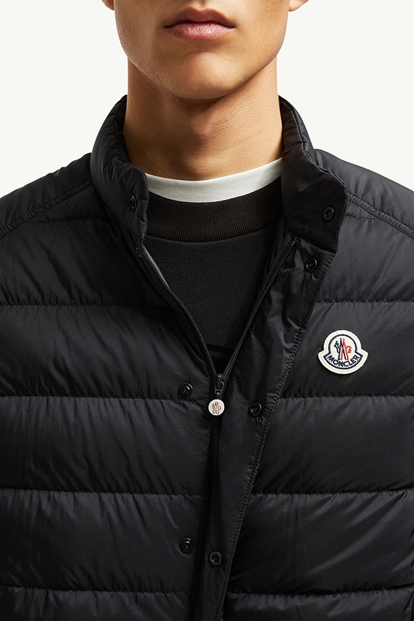 MONCLER ��󥯥졼�� ��� �٥��� 091-1A00078-597YD BARTHE VEST 999
