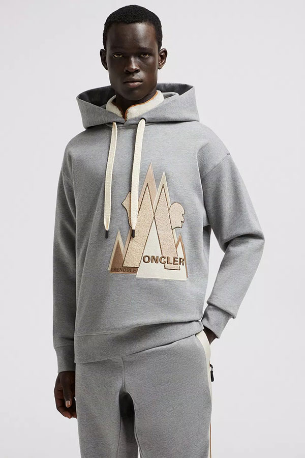 モンクレール MONCLER グルノーブル ボード ウェア 冬を制するモンクレール グルノーブル のプロジェクト｜MONCLER