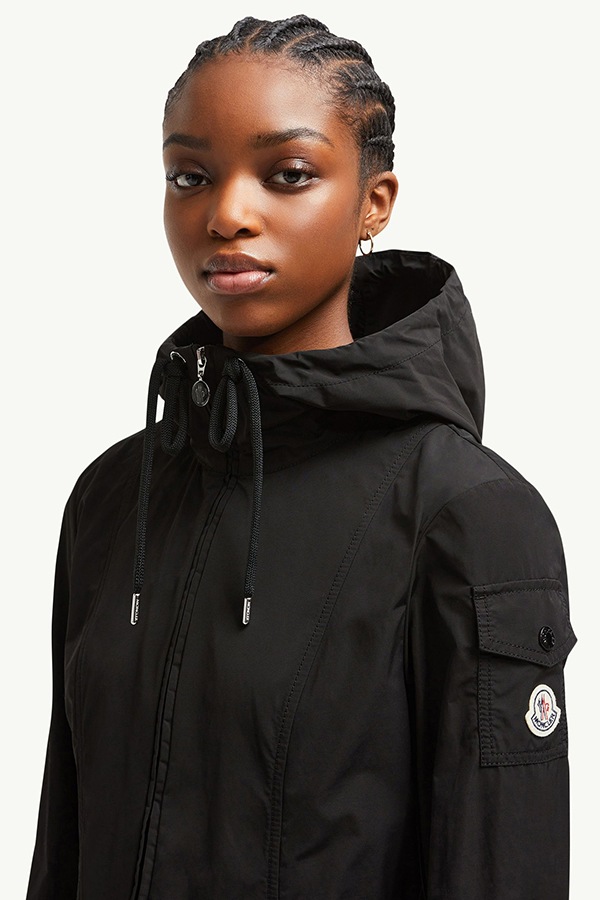 MONCLER ��󥯥졼�� ��ǥ����� ���㥱�å� 093-1A00144-549P3 LEANDRO PARKA 999
