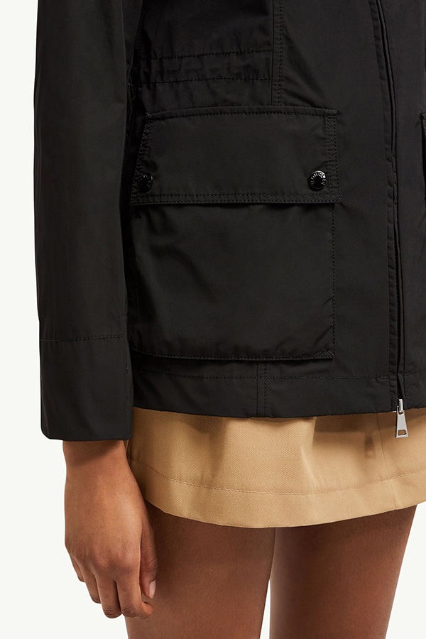 MONCLER ��󥯥졼�� ��ǥ����� ���㥱�å� 093-1A00144-549P3 LEANDRO PARKA 999