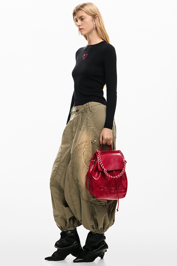 DESIGUAL �ǥ������� ��ǥ����� �Хå��ѥå� 26SAKP20 BACK_HALF LOGO LUENA MINI RED 3000