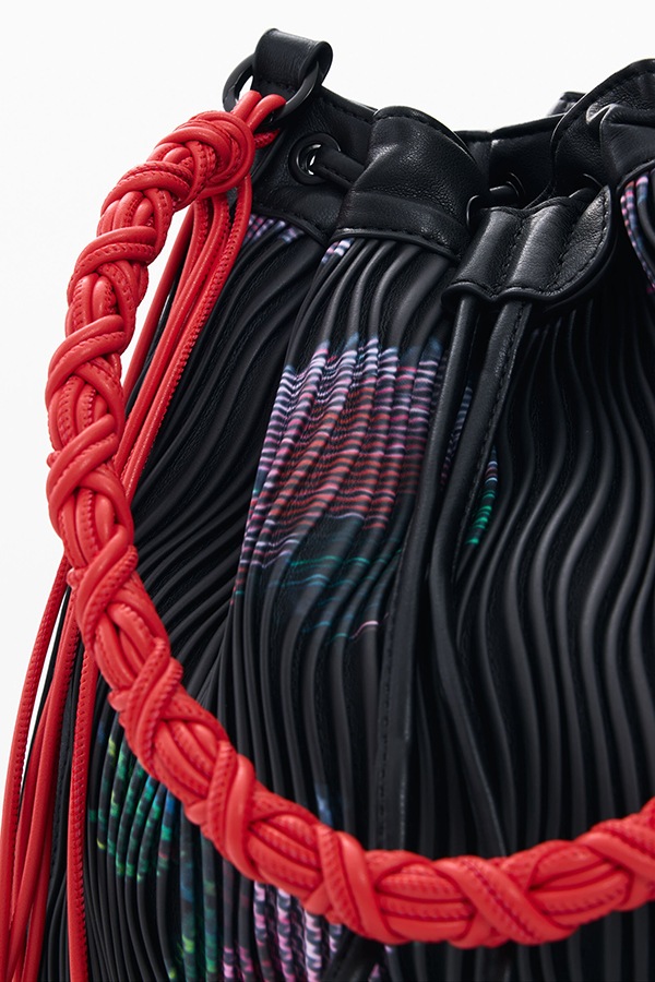 ��SALE 30%��DESIGUAL �ǥ������� ��ǥ����� �Хå��ѥå� 26SAKP28 BACK_XENON HARLAN 2000