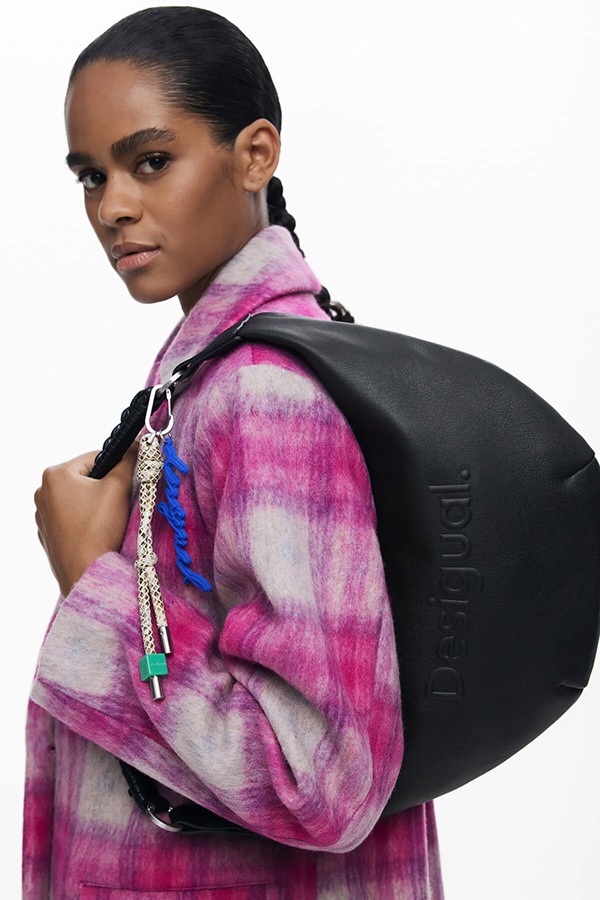 ��SALE 50%��DESIGUAL �ǥ������� �Хå� ��ǥ����� 25WAXP52 BAG_HALF LOGO ZANTE BLACK 2000
