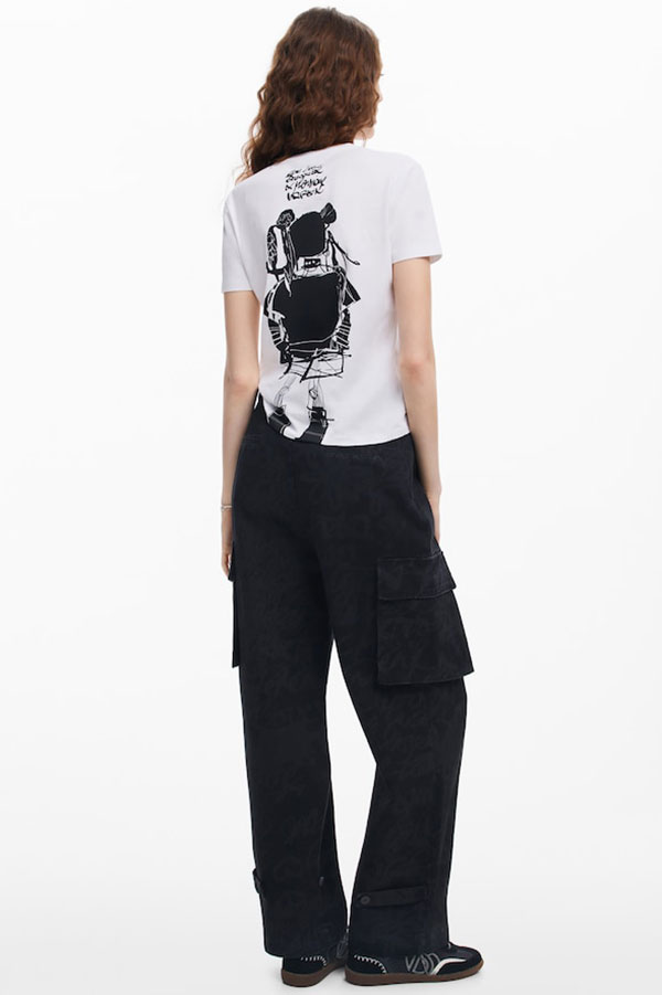 信頼も厚い DESIGUAL 24WWTK90 レディース カットソー デシグアル Tシャツ(半袖+袖なし)