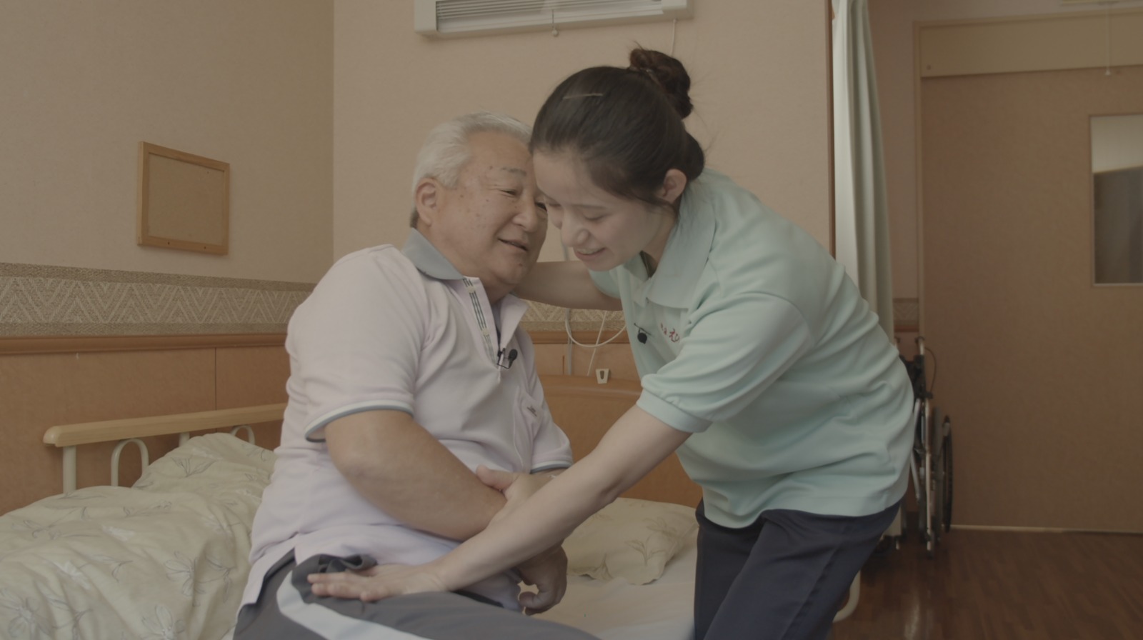 外国人のためのやさしい介護〔DVD版〕