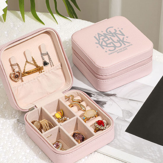 ��12������ͽ��ۥ��奨�꡼��������PINK��2025 CHRISTMAS