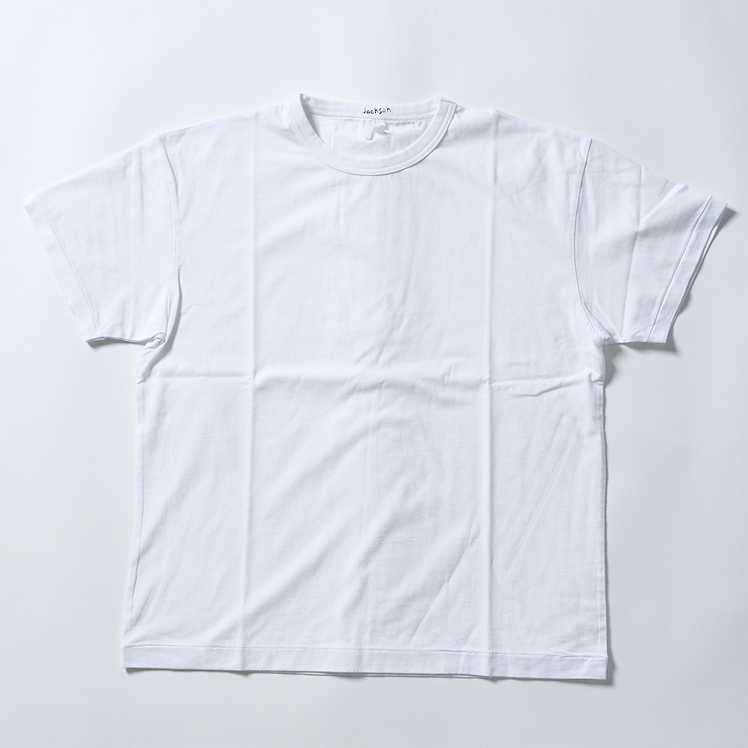 Plain T-shirt