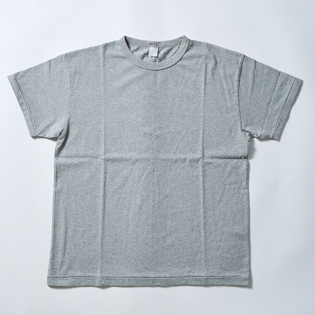 Plain T-shirt