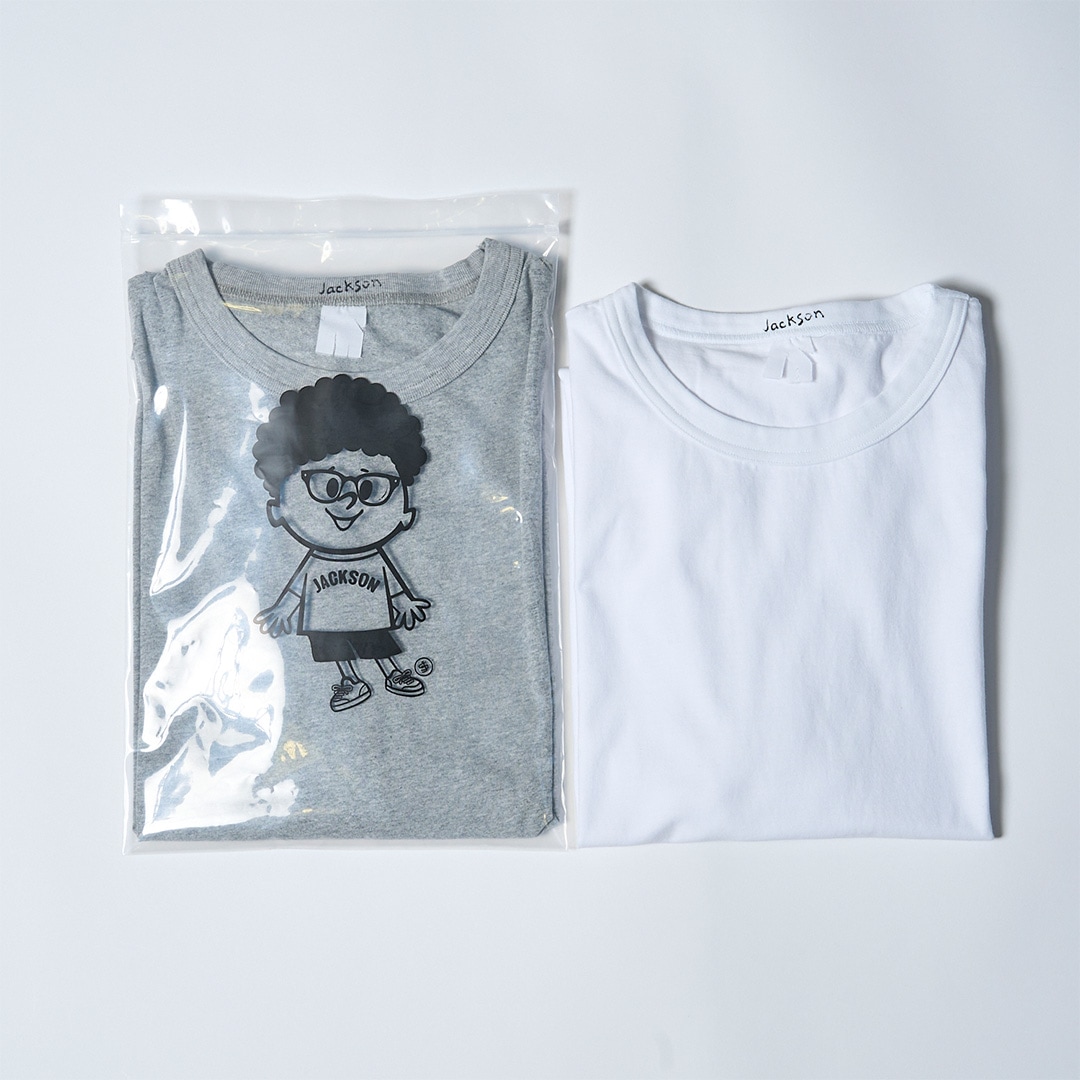 Plain T-shirt