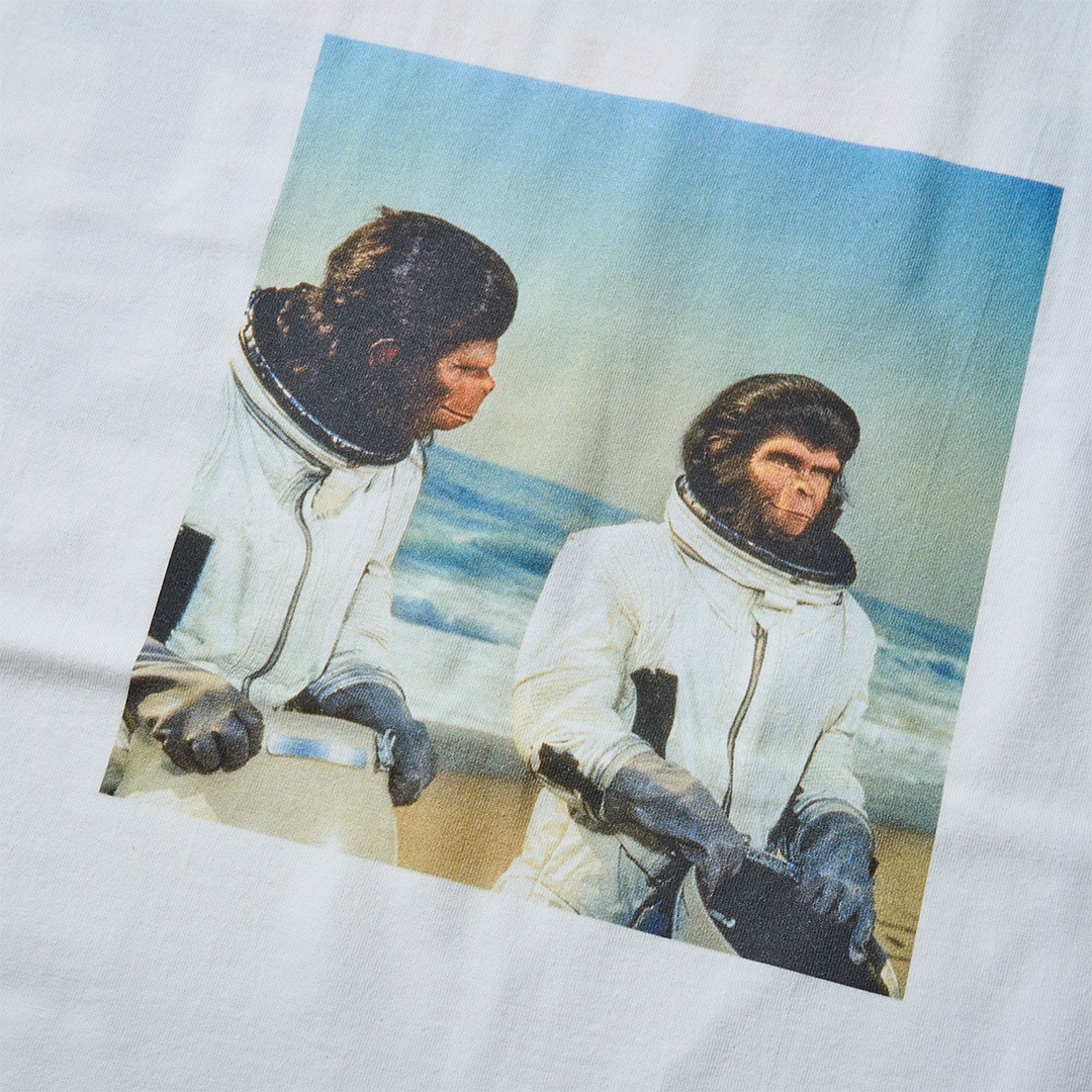 ESCAPE FROM THE PLANET OF THE APES Photo Tee
