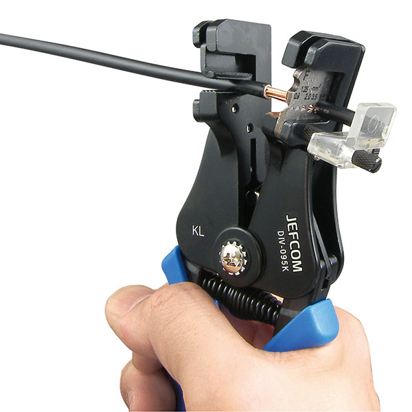 �磻�䡼���ȥ�åѡ� DIV-095K