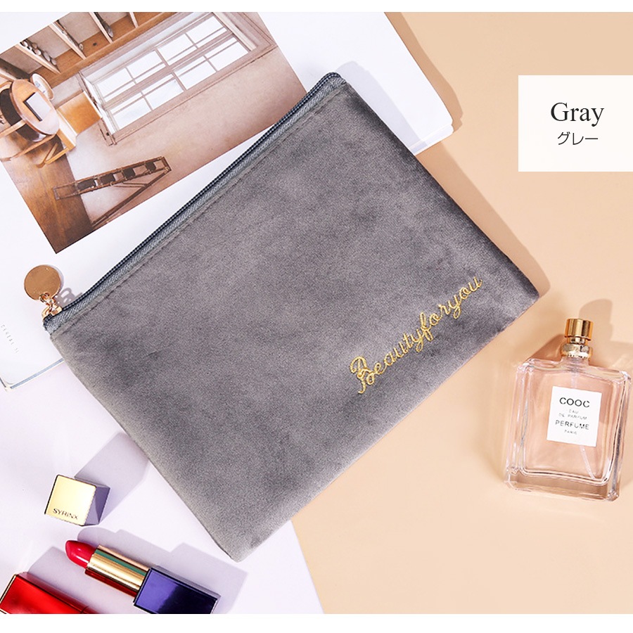 化粧ポーチ メイクポーチ 小物入れ ベロア 大容量 化粧品 コスメ 収納 リップ メイク ペンケース シンプル ワンポイント ロゴ 刺繍 裏地付き ブラック 黒 グレー 灰 ベージュ 茶 ブルー 青 ピンク レッド 赤 JOCOSA 9030