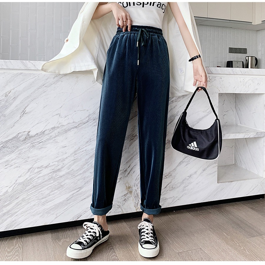 テパードパンツ レディース 春夏秋冬 新作 ズボン ボトムス ルームウェア ウエストゴム リブ コーデュロイ ベロア サイドポケット ロング リラックス 大人 可愛い かっこいい おしゃれ 韓国 韓国風 ブラック 黒 ダークグリーン 緑 アイボリー ブラウン 茶 MLXL JOCOSA 8174