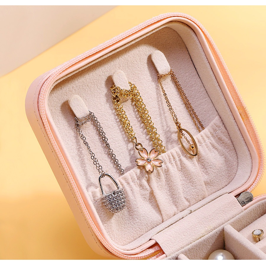 ジュエリーボックス ジュエリーケース アクセサリーケース アクセサリー収納 アクセサリーボックス 携帯用 ポーチ ピアス イヤリング 指輪 リング ネックレス おしゃれ かわいい 持ち運び 春夏秋冬 新作 ブラック 黒 ホワイト 白 ピンク ベビーピンク JOCOSA 9005 即納