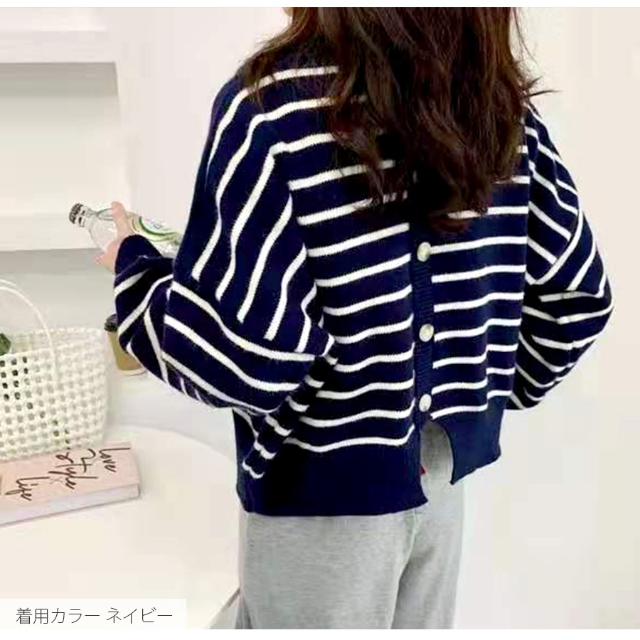 ニット バックボタン ショート丈 長袖 ボーダー 韓国ファッション 韓国 トップス 秋服 カジュアル 大人 プチプラ 春 秋 新作 ブラック 黒 ホワイト 白 ピンク ベージュ ネイビー 紺 ブラウン 茶 フリーサイズ JOCOSA 7043