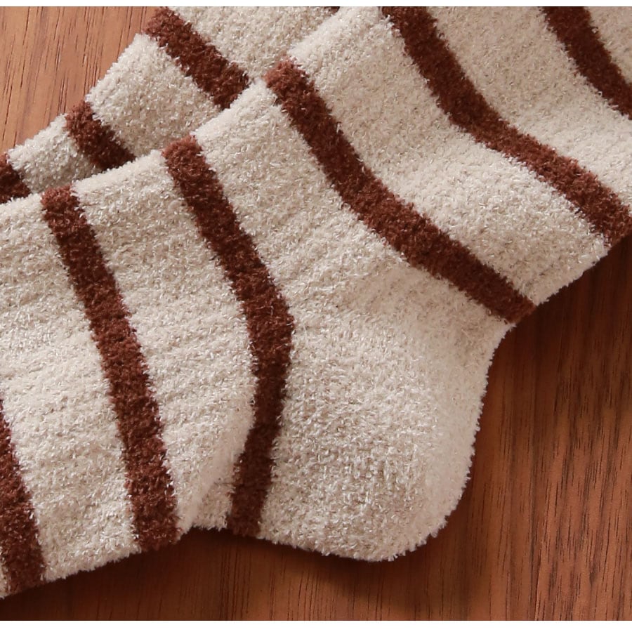 靴下 ソックス もこもこ ボーダー ロゴ 厚手 3足セット ランダム あったか レディース 春 秋 冬 アイボリー ブラウン グリーン 新作 フリーサイズ JOCOSA 9446