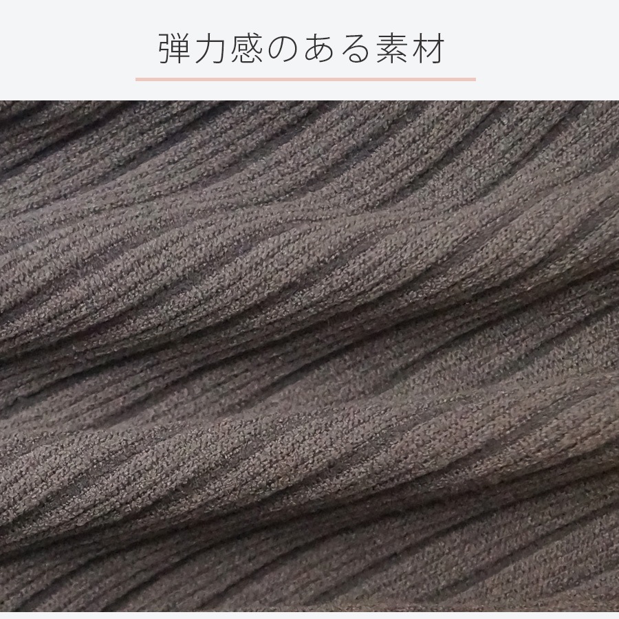 希少‼️着た方が断然！素敵なジグザグ❣️トップスPALM 新品・未使用品　ブラック 大特価】ブラック 無地 シンプル バックレス 背中開き