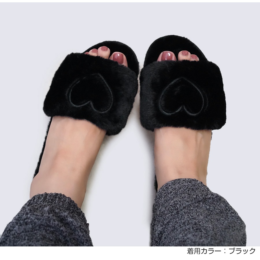 ❤未使用❤ファーサンダル　ルームシューズ　ブラック ファーサンダル ルームシューズ 外履き[品番：VCTW0004159