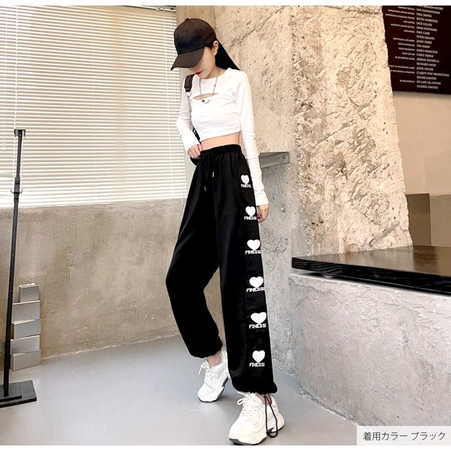 裏起毛パンツ 2way ジョガーパンツ ストレートパンツ ルームウェア パジャマ スウェット パンツ 部屋着 ジャージ サイドライン 刺繍 ハート ロング丈 ストレート ポケット 韓国ファッション レディース 新作 春 秋 冬 ブラック ホワイト グレー M L XL JOCOSA 9112