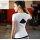 Tシャツ スポーツウェア レディース 春夏秋冬 新作 トップス 半袖 背中見せ ワンポイントロゴ 肌見せ タイト 伸縮 速乾 カジュアル スポーティー ランニング トレーニング フィットネス ヨガ ピラティス ジム 韓国風 韓流 ホワイト 白 ブラック 黒 SMLXL JOCOSA 8725