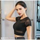スポーツウェア トップス レディース カップ付き おしゃれ シンプル ショート丈 フィットネス スポーティー ヨガ ジム 春夏秋冬 ブラック 黒 ホワイト 白 ネイビー SML JOCOSA 8730 送料無料 即納