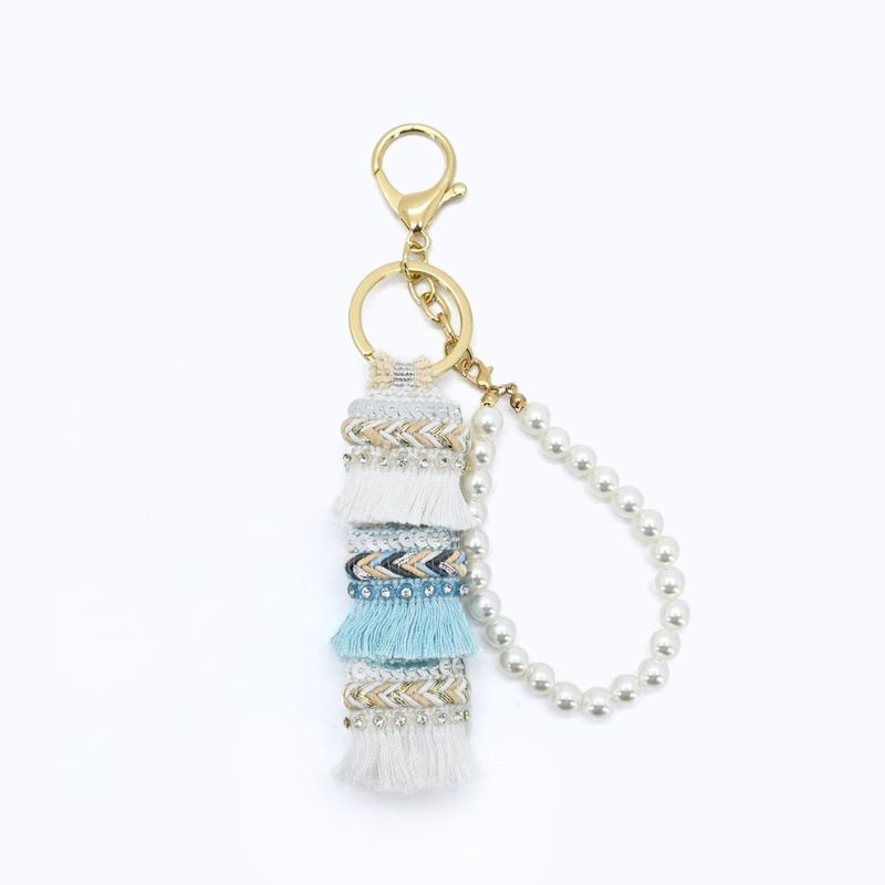 【jolliesオリジナル】3連ビーズフリンジチャーム - WH×L.BL