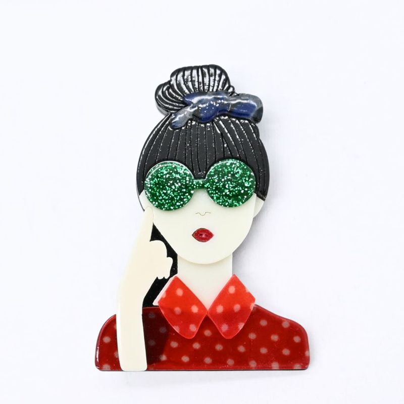 ガールブローチ ( 2 )