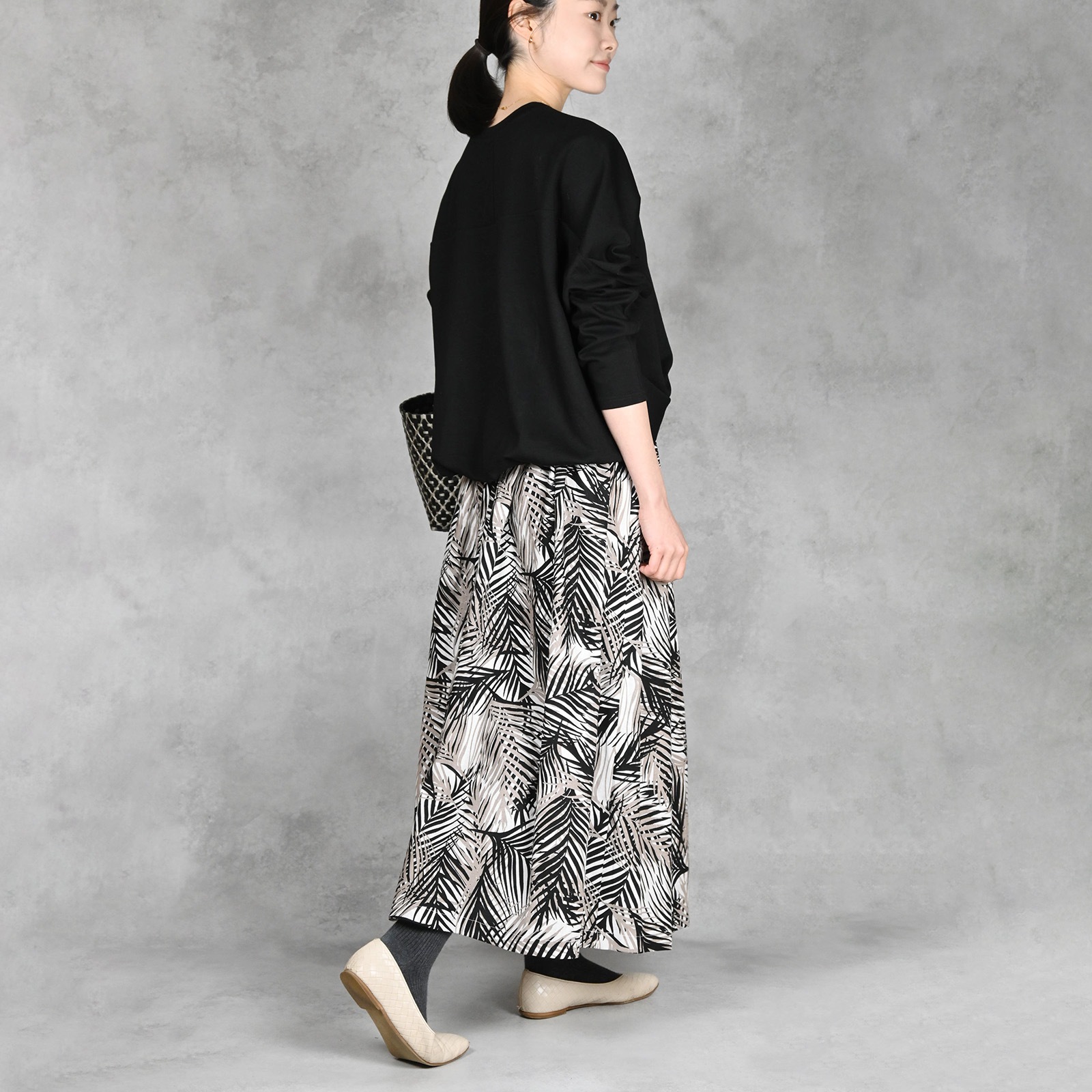 SKIRT LEAF  - BLACK