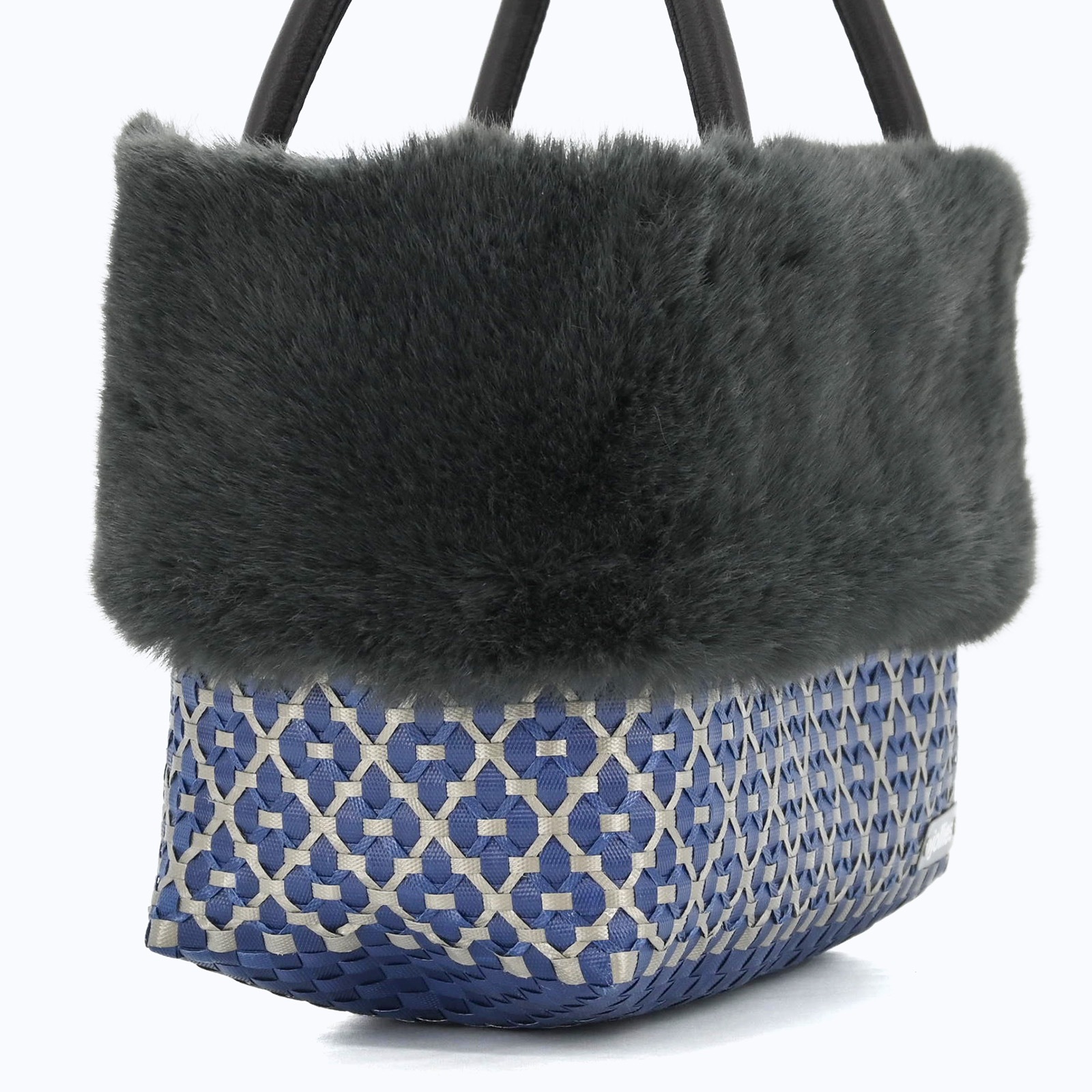 DYLAN V-FUR M - NV×GO<br>【ファー着脱可】