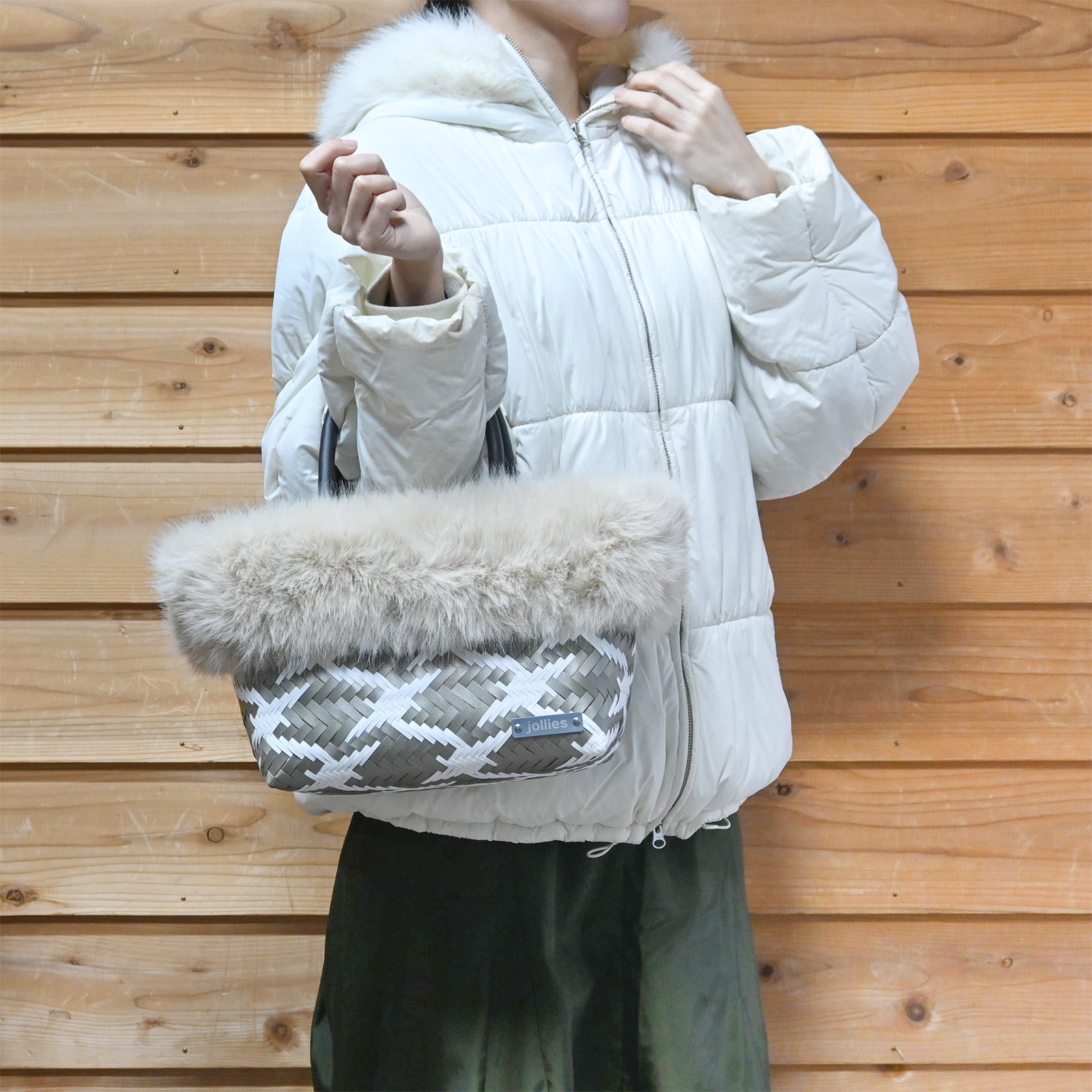 新品タグ付 シニカル 裏起毛 バックフリル プルオーバー Mサイズ フォロー割 新品タグ付 シニカル 裏起毛 バックフリル プルオーバー Mサイズ