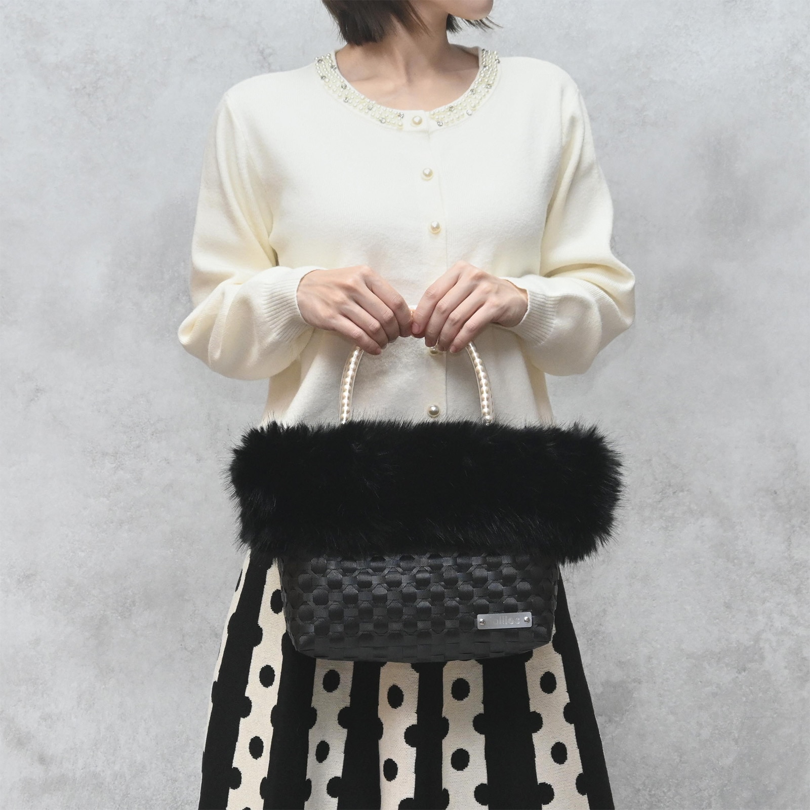 RENA V-FUR S - BLACK