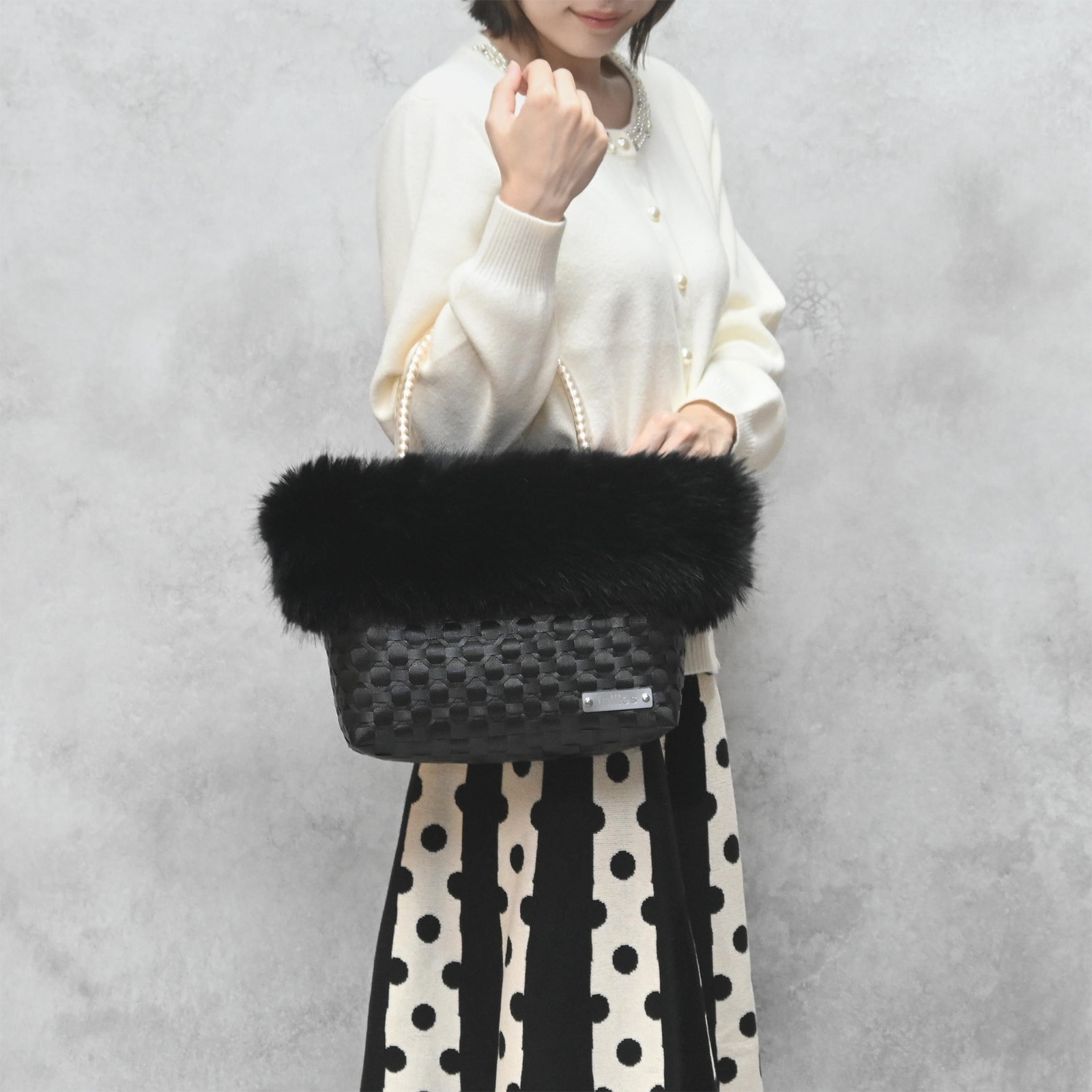 RENA V-FUR S - BLACK