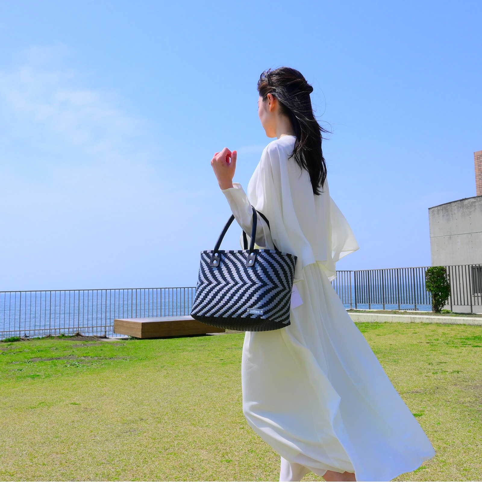 LUA M - BK×SI